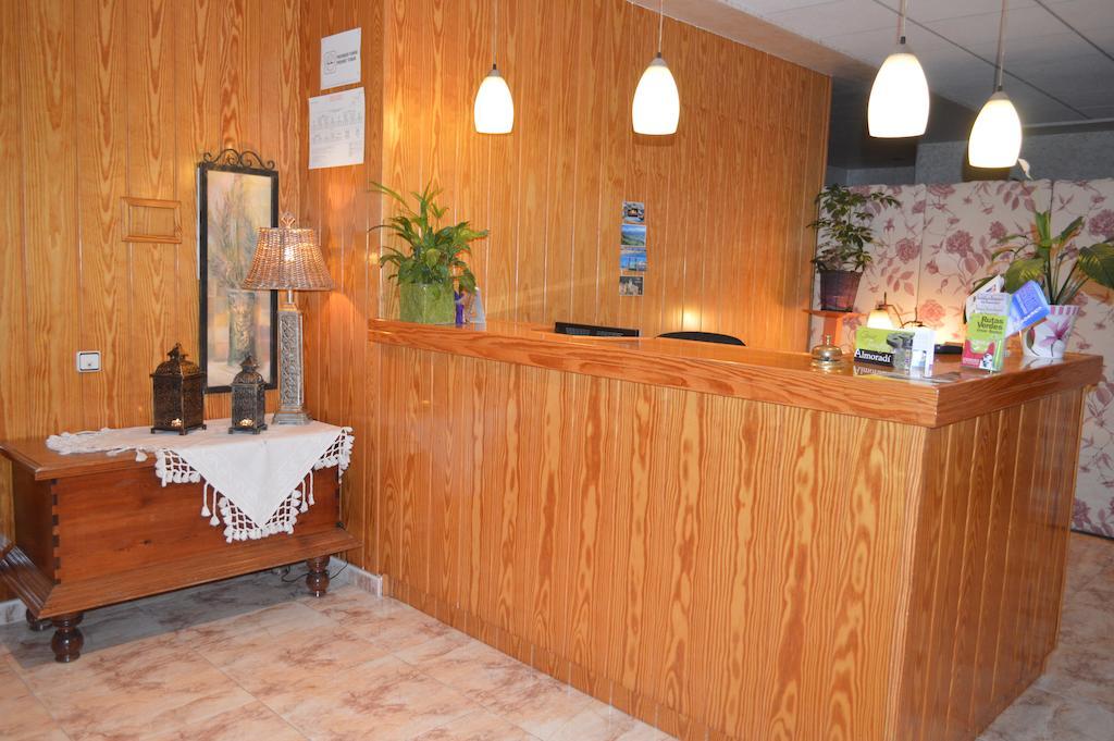 Hostal El Retiro Almoradi Bagian luar foto